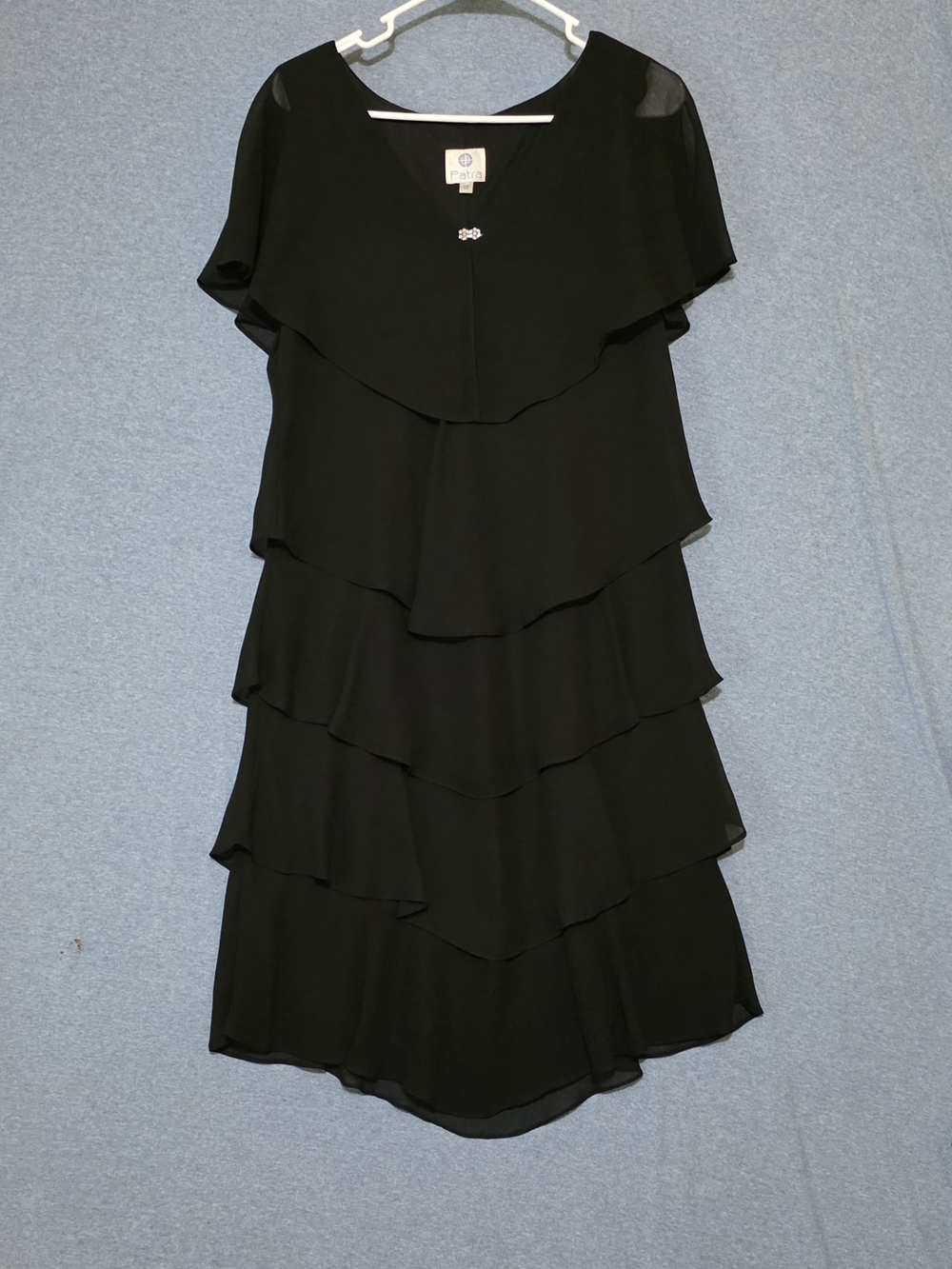 Patra Black Layered Midi Dress with Decorative Clasp